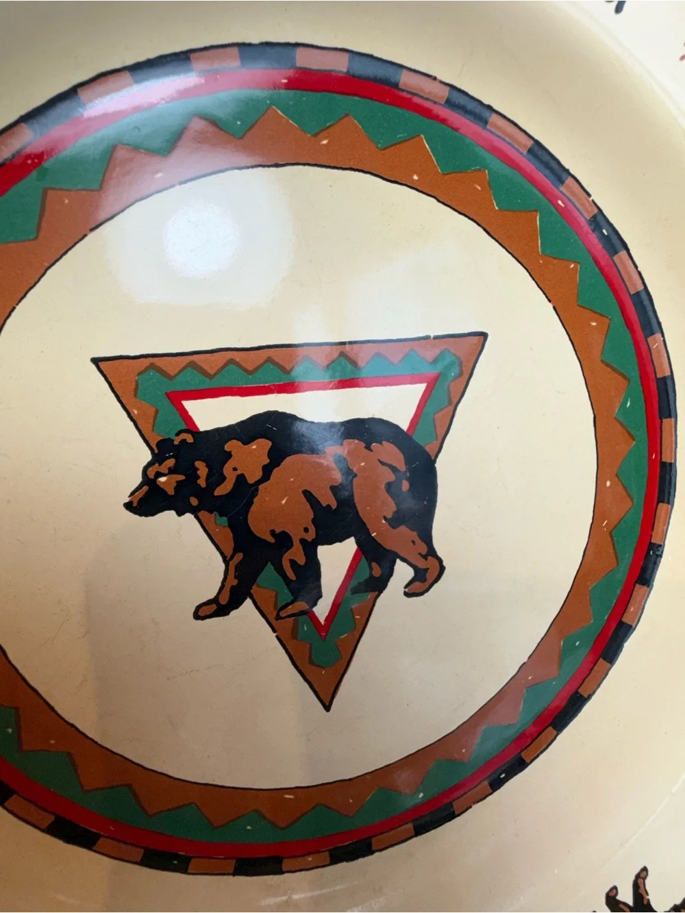 Set of 5 Lodge Enamel Midwest of Cannon Falls Plates - 4 Dinner Plates, 1 Serve